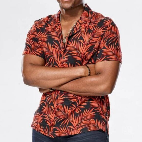 Forever 21 Palm Leaf Jungle Tropic Print Short Sleeve Casual Button Down Shirt L - Picture 1 of 6